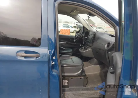 2016 Mercedes-Benz Metris z USA, uszkodzony, nr VIN WD4PG2EE2G3134047